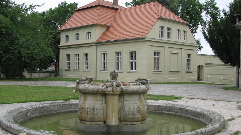 Gaestehaus Schloss Plaue Brandenburg  Eksteriør bilde