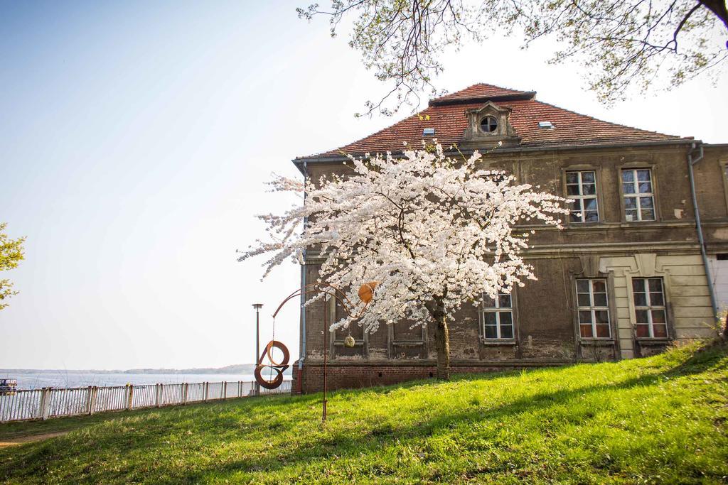 Gaestehaus Schloss Plaue Brandenburg  Eksteriør bilde