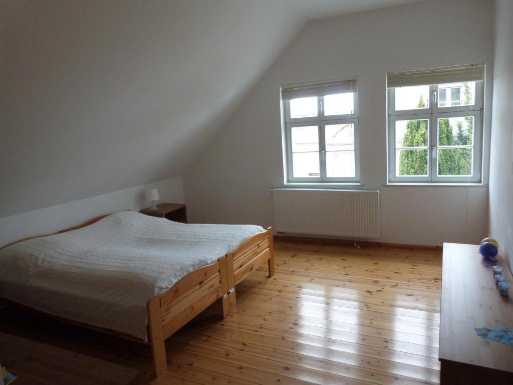 Gaestehaus Schloss Plaue Brandenburg  Rom bilde