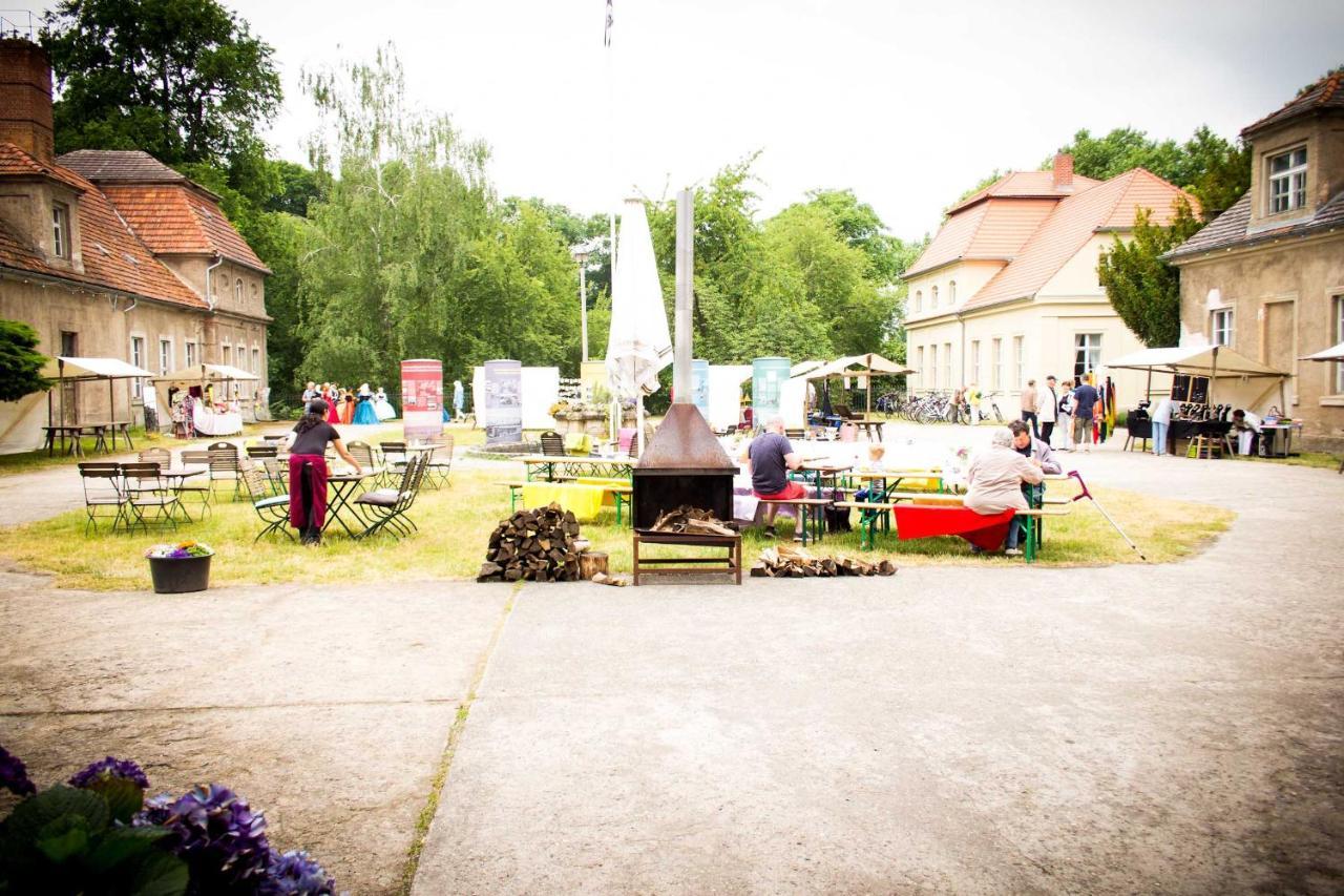 Gaestehaus Schloss Plaue Brandenburg  Eksteriør bilde